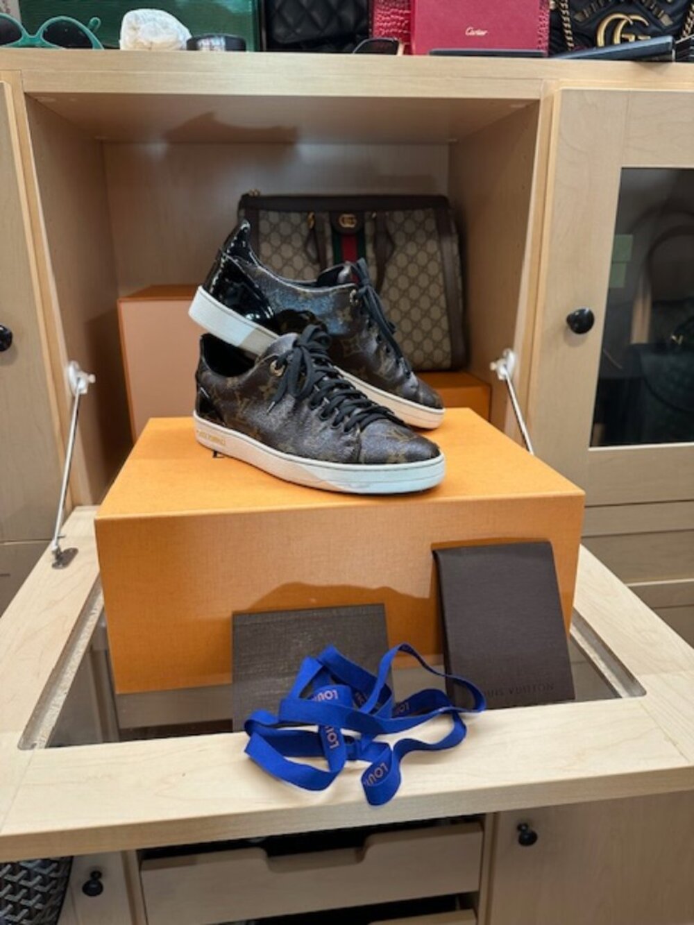 Louis Vuitton LV Brown Size 37 Monogram Sneakers